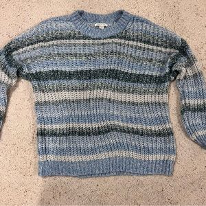 AMERICAN EAGLE WOMENS CREWNECK
